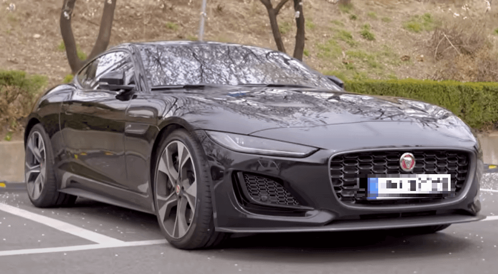 Jaguar 재규어 브랜드의 부침과 부활 8 재규어 F-Type