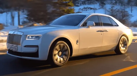 Rolls-Royce-Ghost