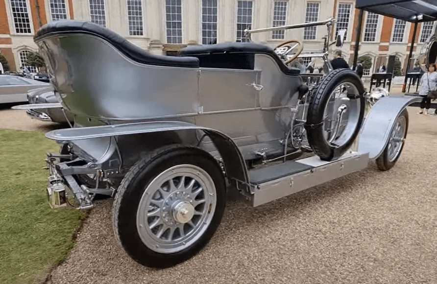 Rolls-Royce Silver Ghost 1907 뒤